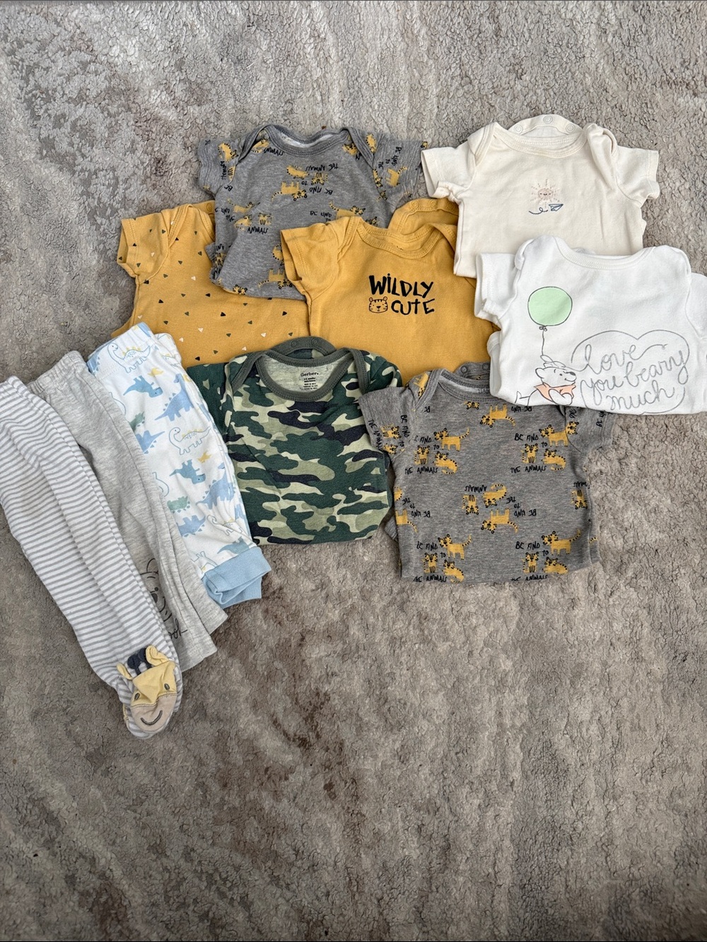 Baby Bundle: 7 Bodysuits + 3 Bottoms (Mixed Prints)